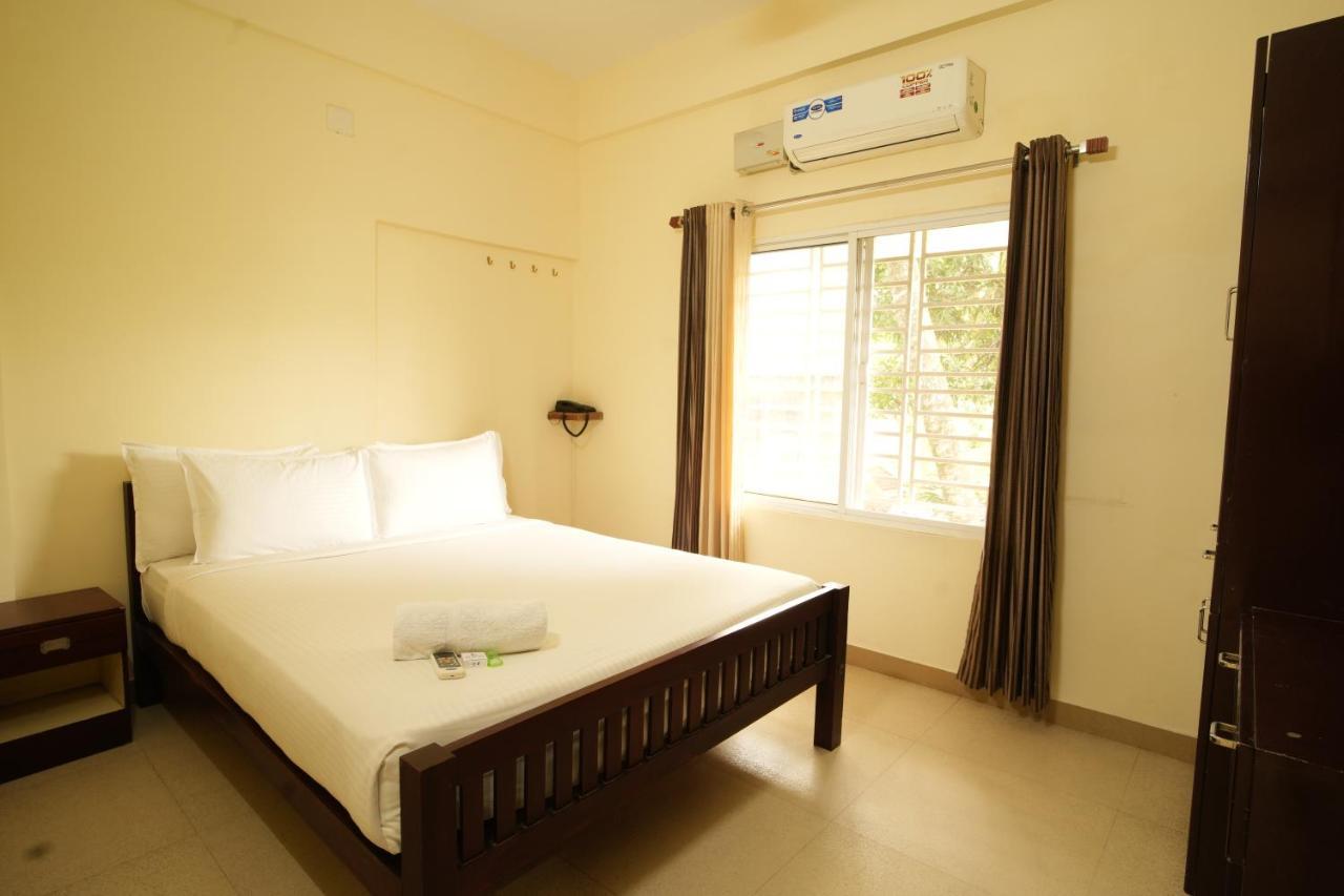K V Suites Kochi Екстер'єр фото